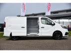 Renault Trafic 2.0 dCi 130 T30 L2H1 Luxe Black & White Edition