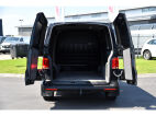 Volkswagen Transporter 2.0 TDI L1H1 30 Black Edition