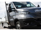 Iveco 40C18 Daily DL L4 Openlaadbak Camera, Cruise, LED, Carplay, 180PK, 3500kg Trekhaak, Clima, Automaat, Uniek!