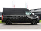 Renault Master T35 2.3 dCi 180 L2H2 Black Edition