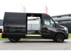Renault Master T35 2.3 dCi 180 L2H2 Black Edition
