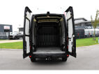 Renault Master T35 2.3 dCi 180 L2H2 Black Edition