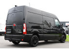 Renault Master T35 2.3 dCi 180 L2H2 Black Edition
