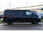 Volkswagen Transporter 2.0 TDI L2H1 DC 4Motion Highline Black Edition