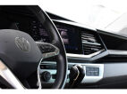 Volkswagen Transporter 2.0 TDI L2H1 DC Caravelle