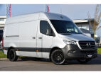Mercedes-Benz Sprinter 319 1.9 CDI L2H2 RWD PB Edition