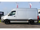 Mercedes-Benz Sprinter 319 1.9 CDI L2H2 RWD PB Edition