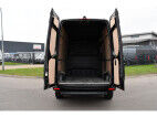 Mercedes-Benz Sprinter 317 1.9 CDI L2H2 RWD AMG Black Edition