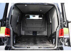 Volkswagen Transporter 2.0 TDI L2H1 Bulli