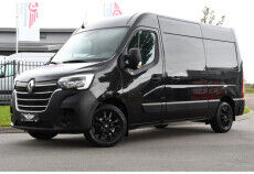 Renault Master T35 2.3 dCi 180 L2H2 Black Edition