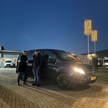 HIJ TIMMERT ER OP LOS🔨🪚🔨