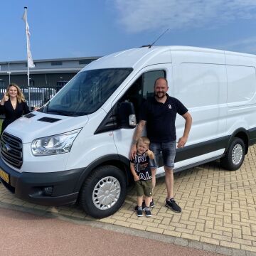 LEKKER LOUNGEN IN DE TUIN🌴🌻🦋.