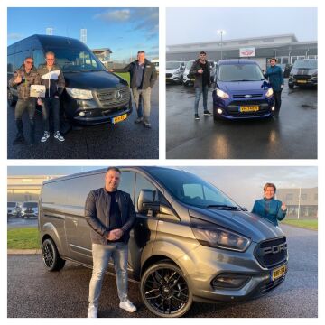 WE KNALLEN MET DEZE KLANTEN DE 1E WERKDAG VAN HET NIEUWE JAAR IN....🍾🥂🍾❗