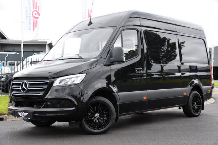 Mercedes-Benz Sprinter 316 2.2 CDI L2H2 Black Edition