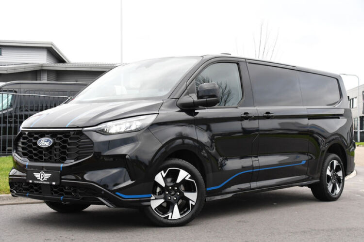 Ford Transit Custom 2.0 TDCI L2H1 Sport