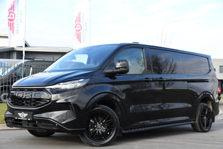 Ford Transit Custom 320 2.0 TDCI L2H1 Black Edition Limited
