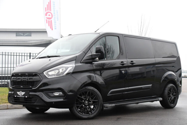 Ford Transit Custom 320 2.0 TDCI L2H1 Platinum Edition DC Black Edition