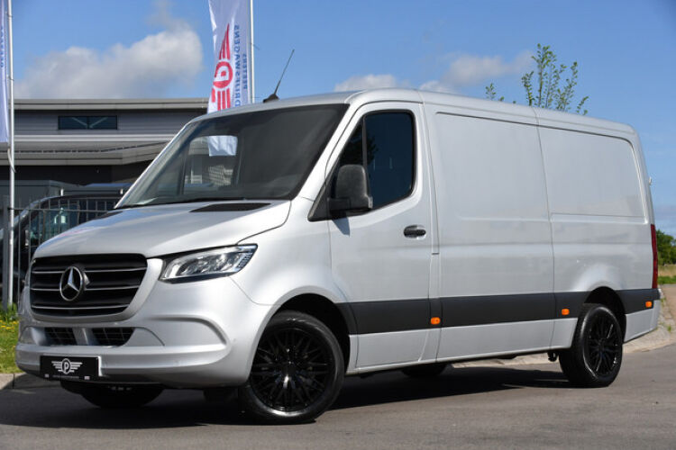 Mercedes-Benz Sprinter 317 1.9 CDI L2H1 RWD PB Edition