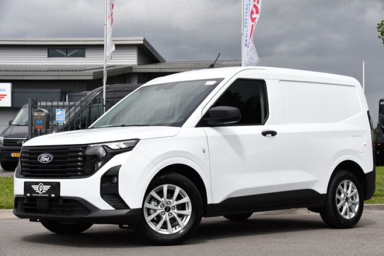 Ford Transit Courier 1.5 EcoBlue PB Edition