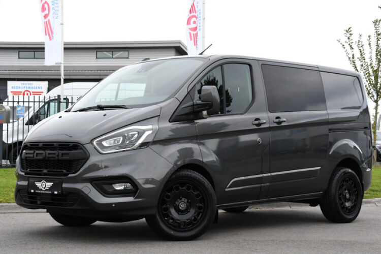 Ford Transit Custom 300 2.0 TDCI L1H1 DC Limited Raptor Edition