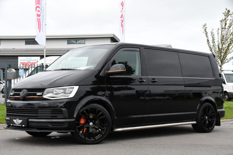 Volkswagen Transporter 2.0 TDI L2H1 4Motion Black Edition