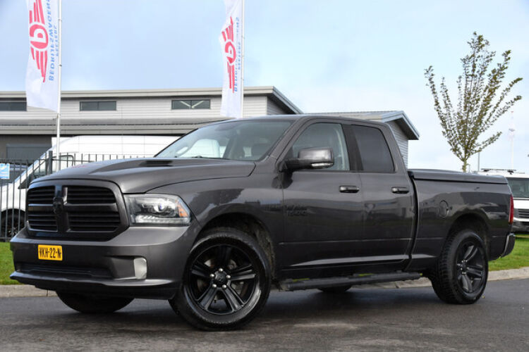 Dodge Ram 1500 5.7 V8 Quad Cab 6'4