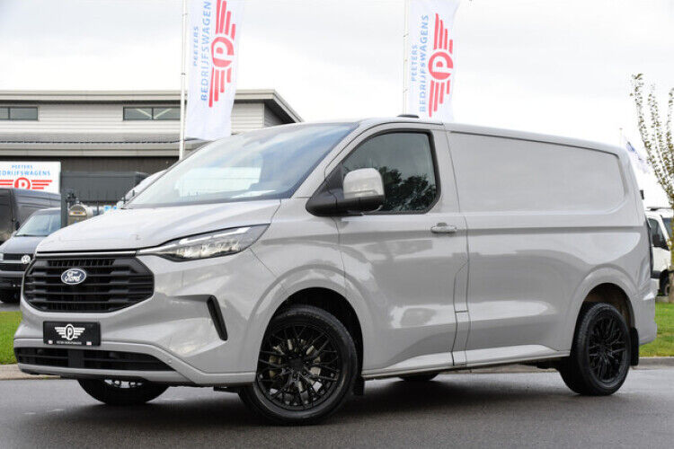 Ford Transit Custom 300 2.0 TDCI L1H1 Limited PB Edition