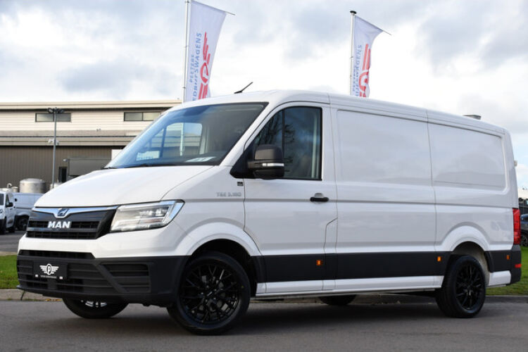 MAN TGE 35 2.0 L3H2 PB Edition