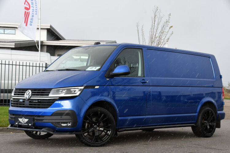 Volkswagen Transporter 2.0 TDI L2H1 Bulli Edition