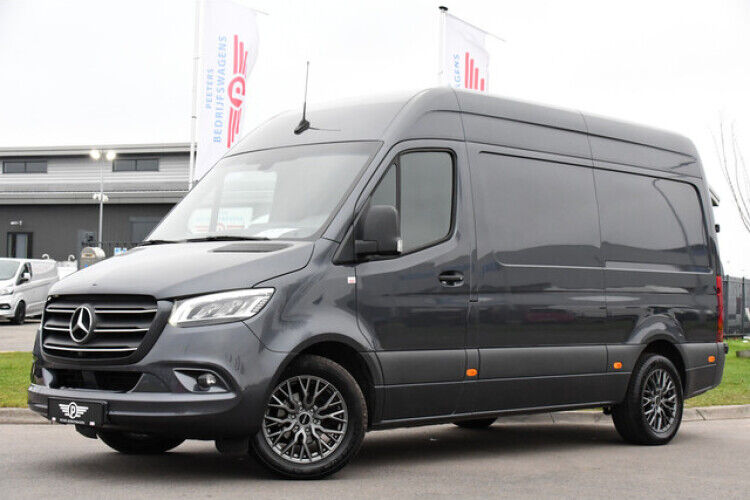 Mercedes-Benz Sprinter 319 3.0 CDI L2H2 PB Edition