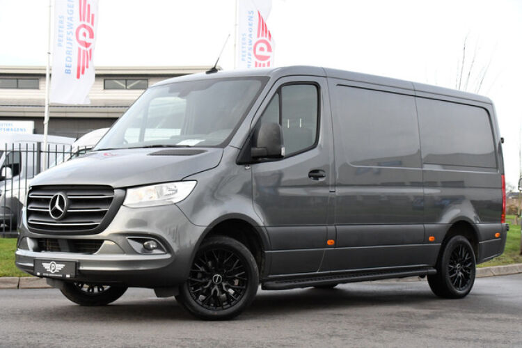 Mercedes-Benz Sprinter 317 1.9 CDI L2H1 RWD PB Edition