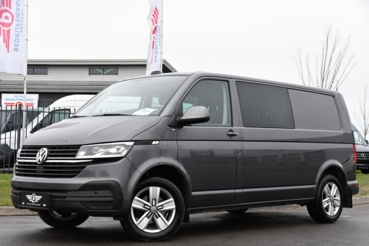 Volkswagen Transporter 2.0 TDI L2H1 DC Highline