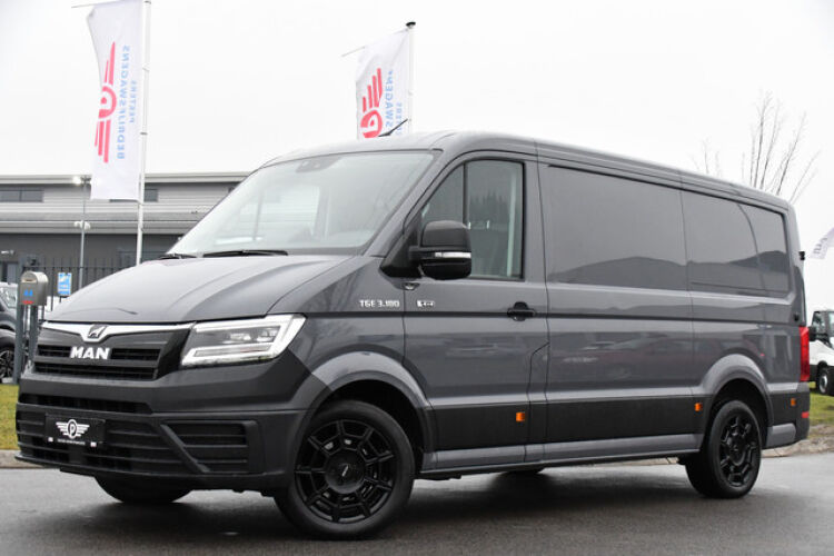 MAN TGE 3.180 35 2.0 L3H2 4x4 PB Edtion