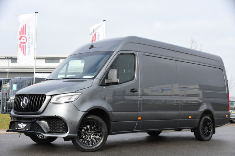 Mercedes-Benz Sprinter 317 1.9 CDI L3H2 RWD AMG Edition