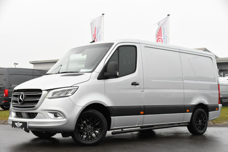 Mercedes-Benz Sprinter 317 1.9 CDI L2H1 RWD PB Edition