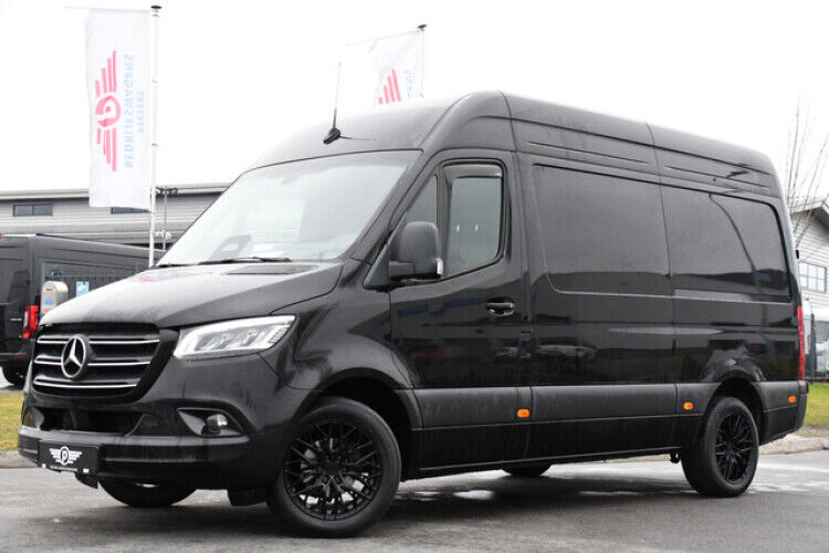 Mercedes-Benz Sprinter 317 1.9 CDI L2 Pro Black Edition